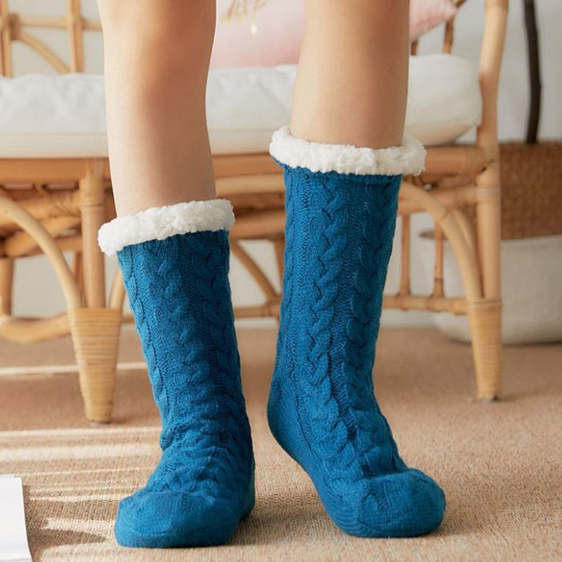 WOMEN'S PLUS THICKENED WINTER SOCKS