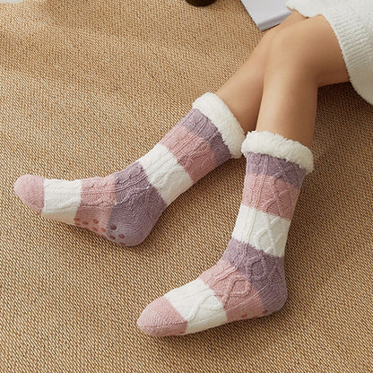 COZY WINTER COTTON SOCKS