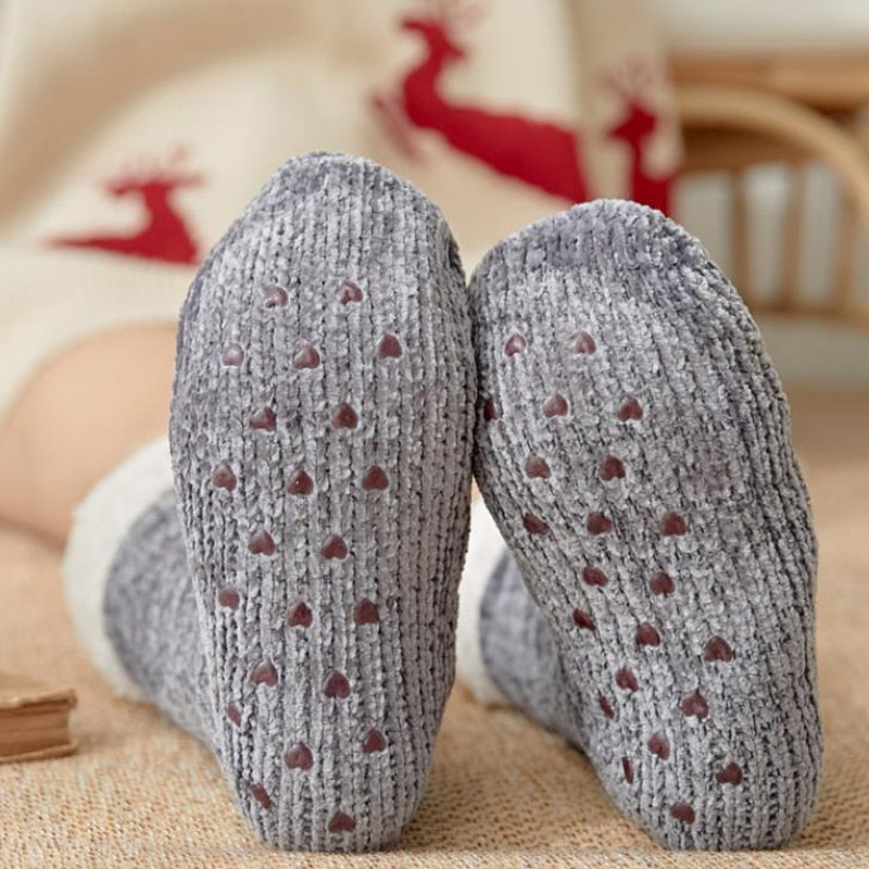 WOMEN'S PLUS THICKENED WINTER SOCKS